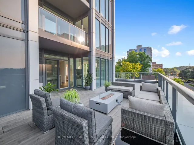 Additional property image - 500 Brock Ave Unit 302