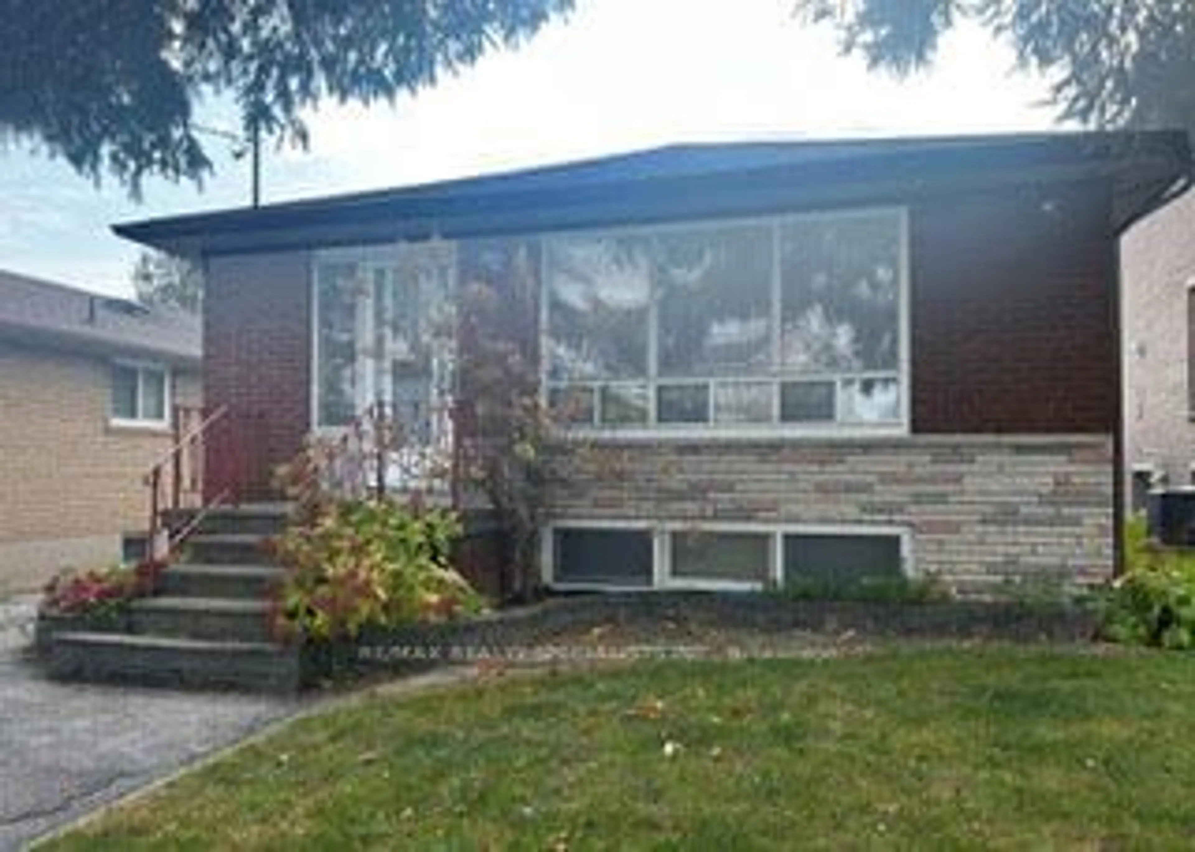 Home with brick exterior material, street for 95 Gaydon Ave, Toronto Ontario M9M 1G8