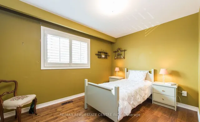 Additional image 30 of 19 Meadowland Gate
