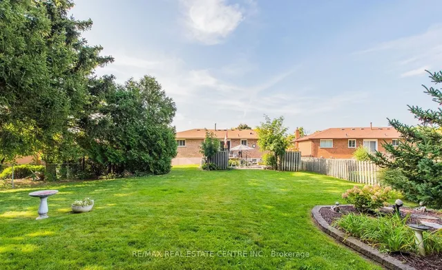 Additional image 23 of 19 Meadowland Gate