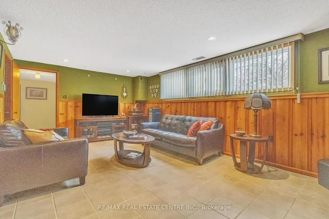 Additional image 9 of 19 Meadowland Gate