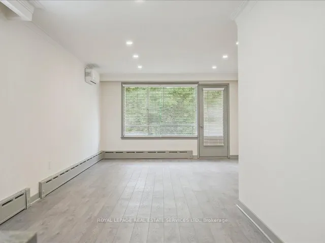 Additional image 15 of 18 Thirty Third St