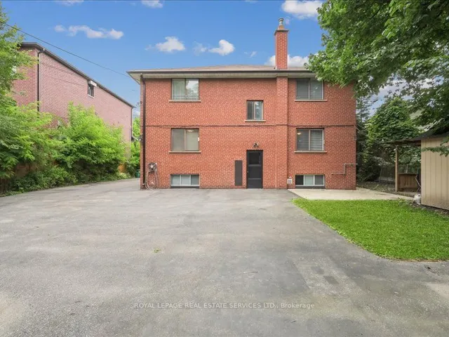 Additional image 8 of 18 Thirty Third St