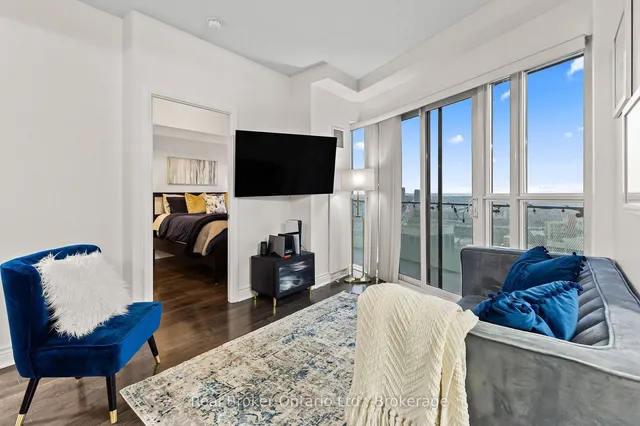 Additional property image - 50 Absolute Ave Unit 3701