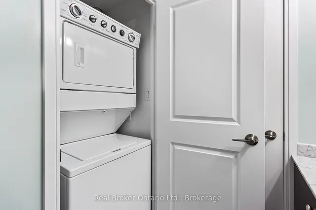 Additional property image - 50 Absolute Ave Unit 3701