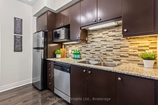Additional property image - 50 Absolute Ave Unit 3701