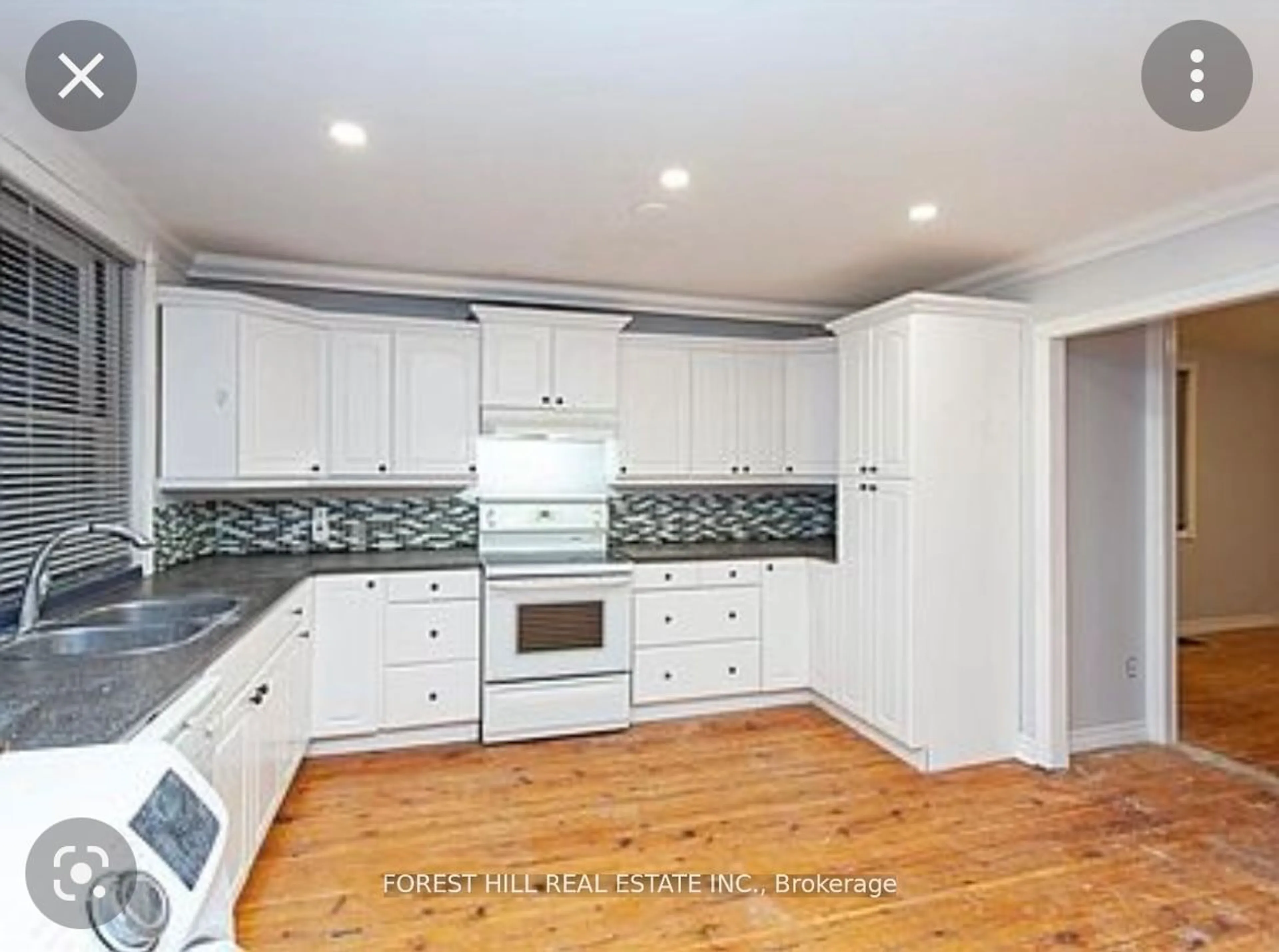 Open concept kitchen, unknown for 1396 Leighland Rd, Burlington Ontario L7R 3S8