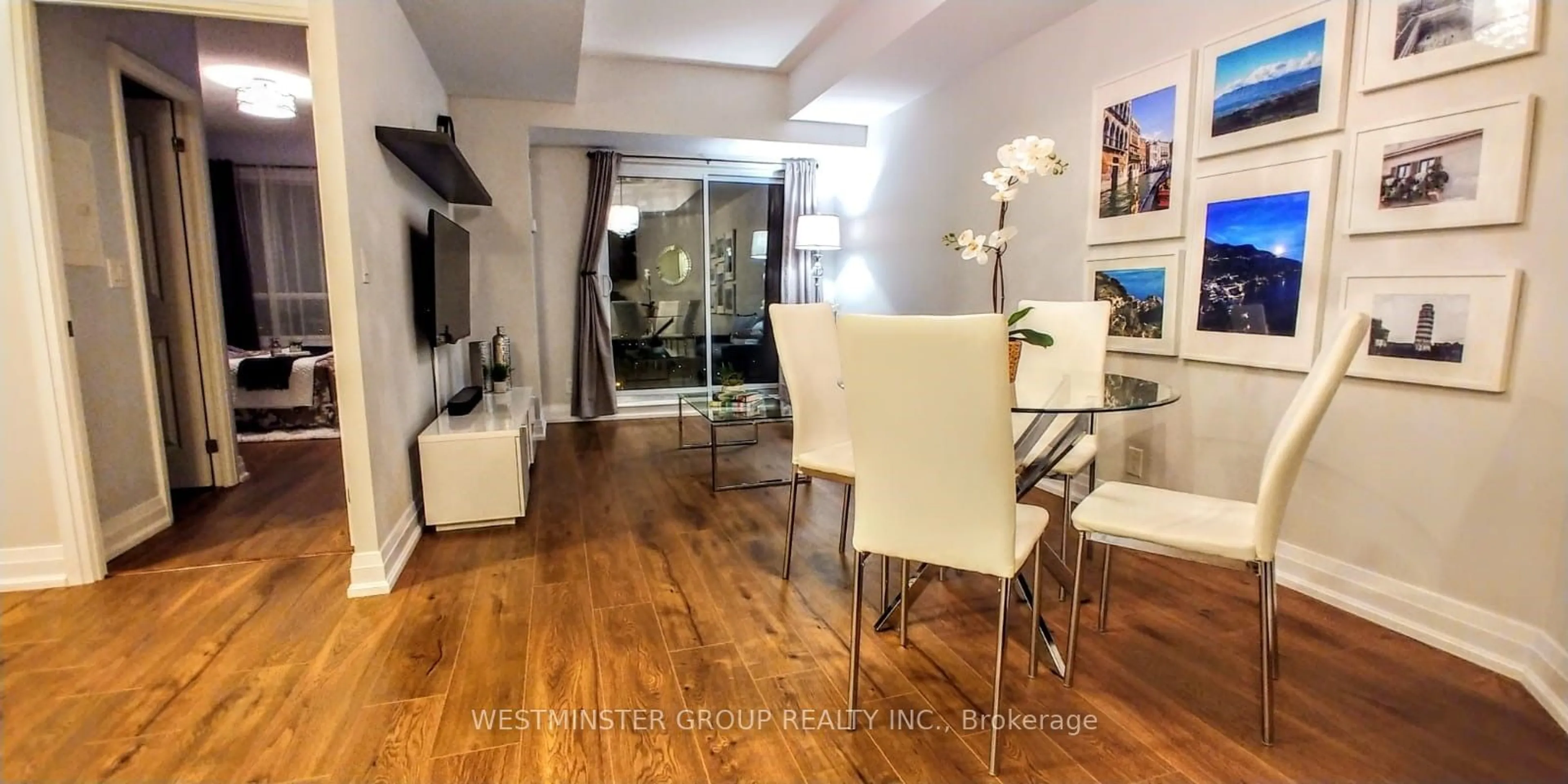 Dining room, wood/laminate floor for 1060 Sheppard Ave #1510, Toronto Ontario M3J 0G7