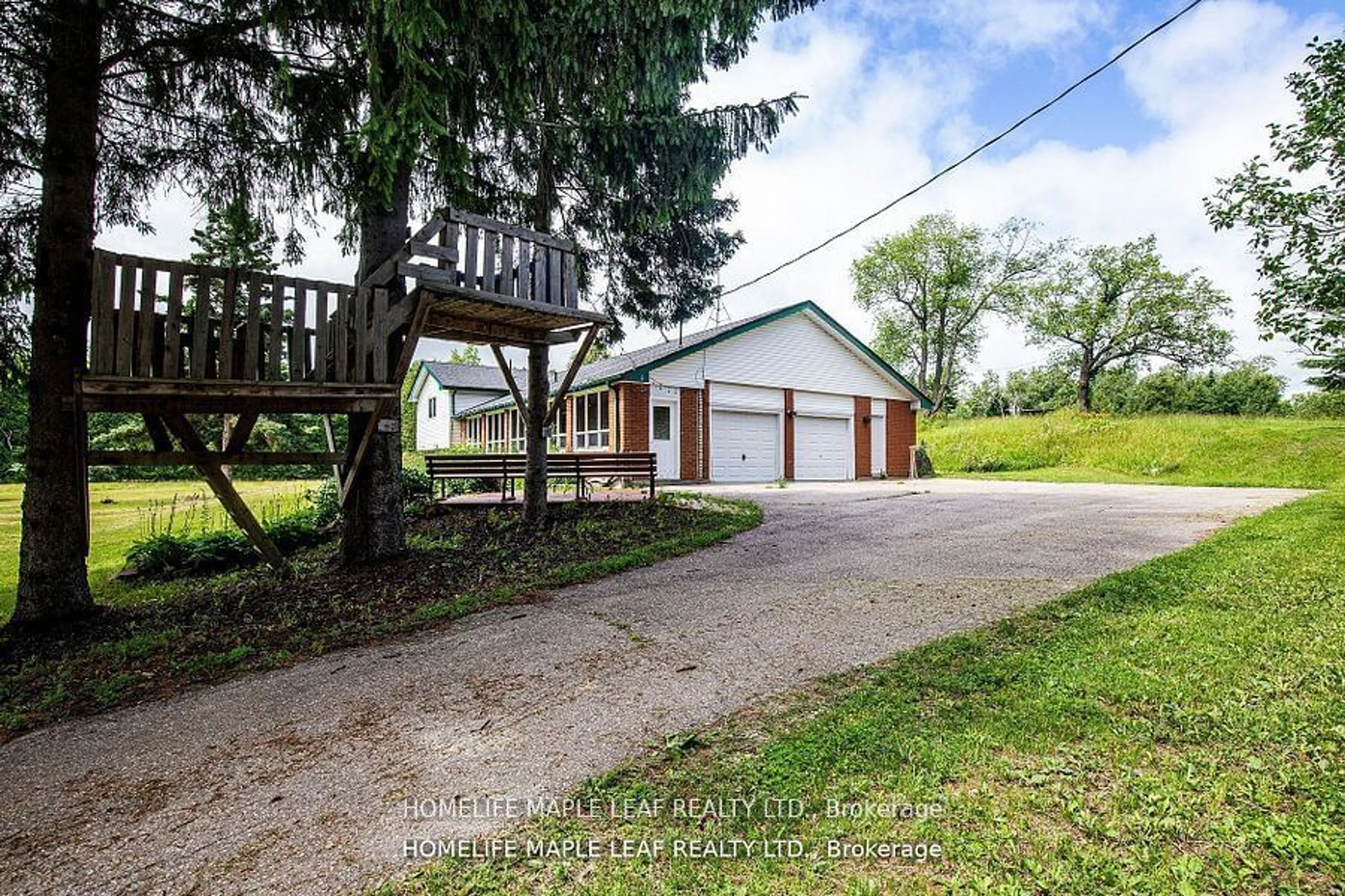 A pic from outside/outdoor area/front of a property/back of a property/a pic from drone, unknown for 12629 Second Line, Milton Ontario L0P 1B0