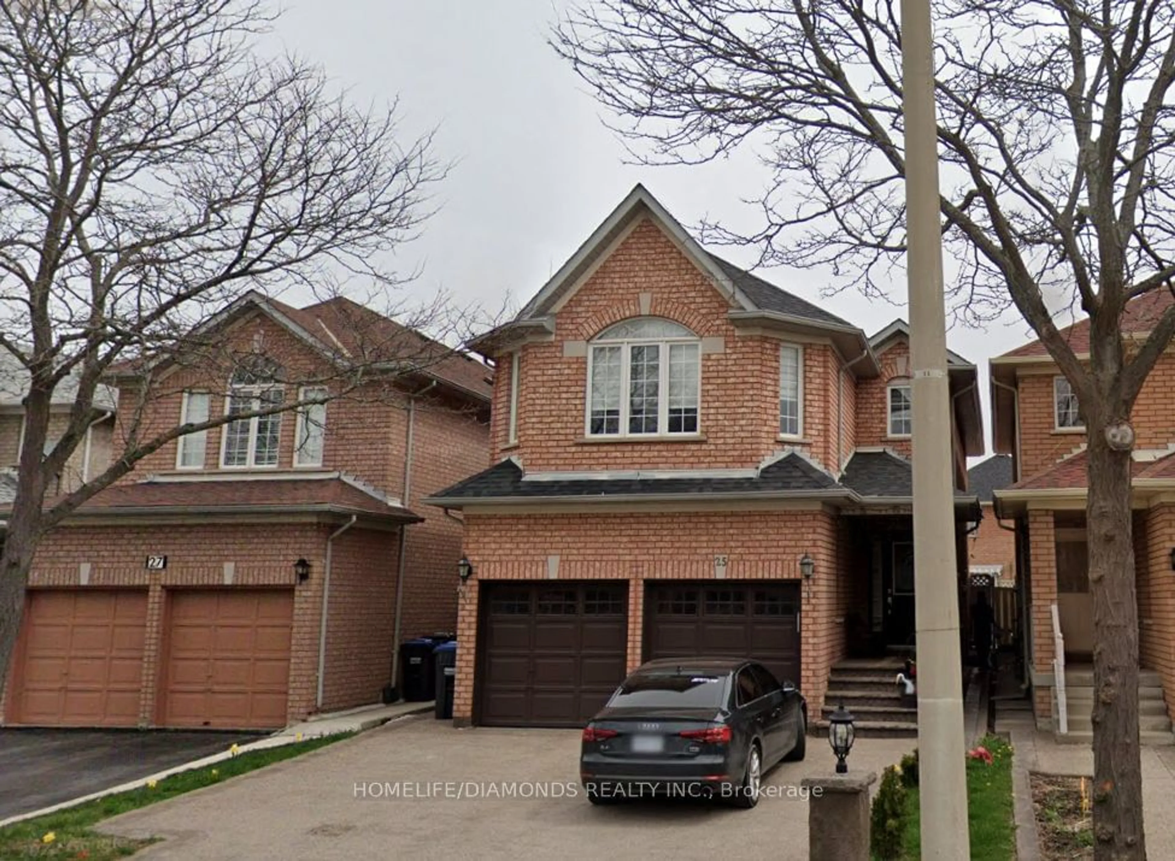 Home with brick exterior material, street for 25 GOLDEN EAGLE Rd, Brampton Ontario L6R 1Z4