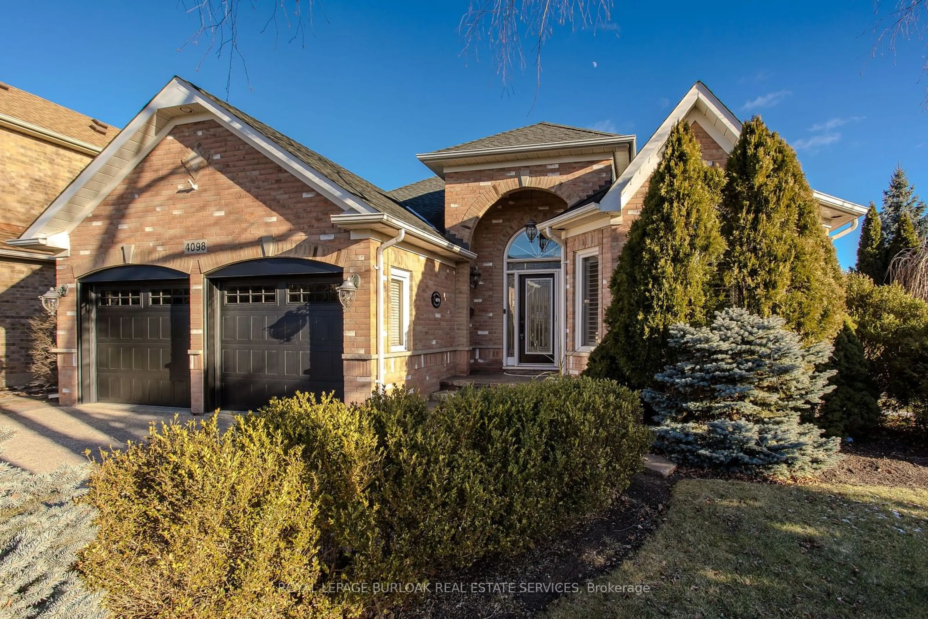 Home with brick exterior material, street for 4098 Montrose Cres, Burlington Ontario L7M 4J4