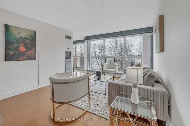 Additional property image - 2267 Lake Shore Blvd Unit 411