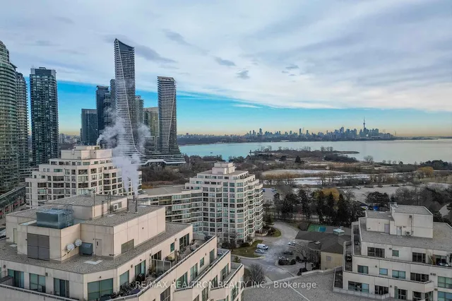 Additional property image - 2267 Lake Shore Blvd Unit 411