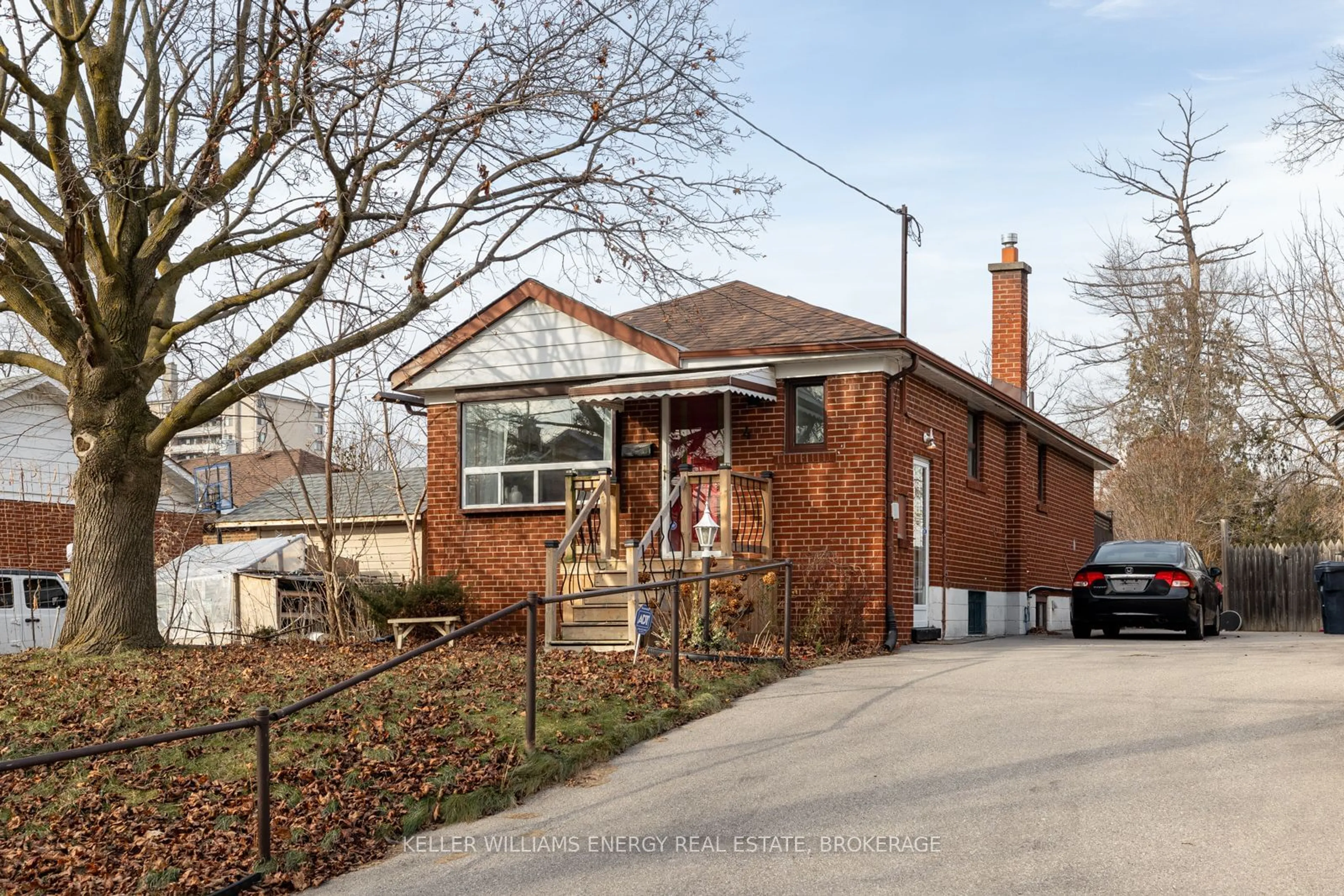 Home with brick exterior material, street for 4 Windal Ave, Toronto Ontario M9N 2C3