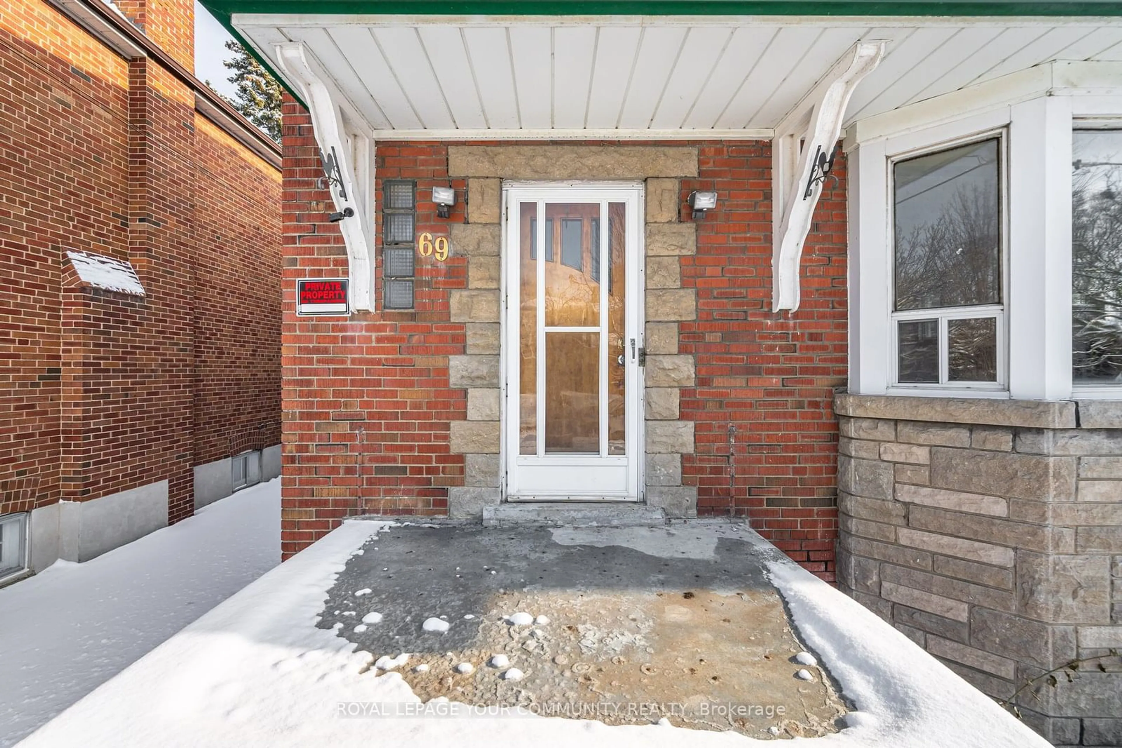 Home with brick exterior material, street for 69 Eighth St, Toronto Ontario M8V 3C2