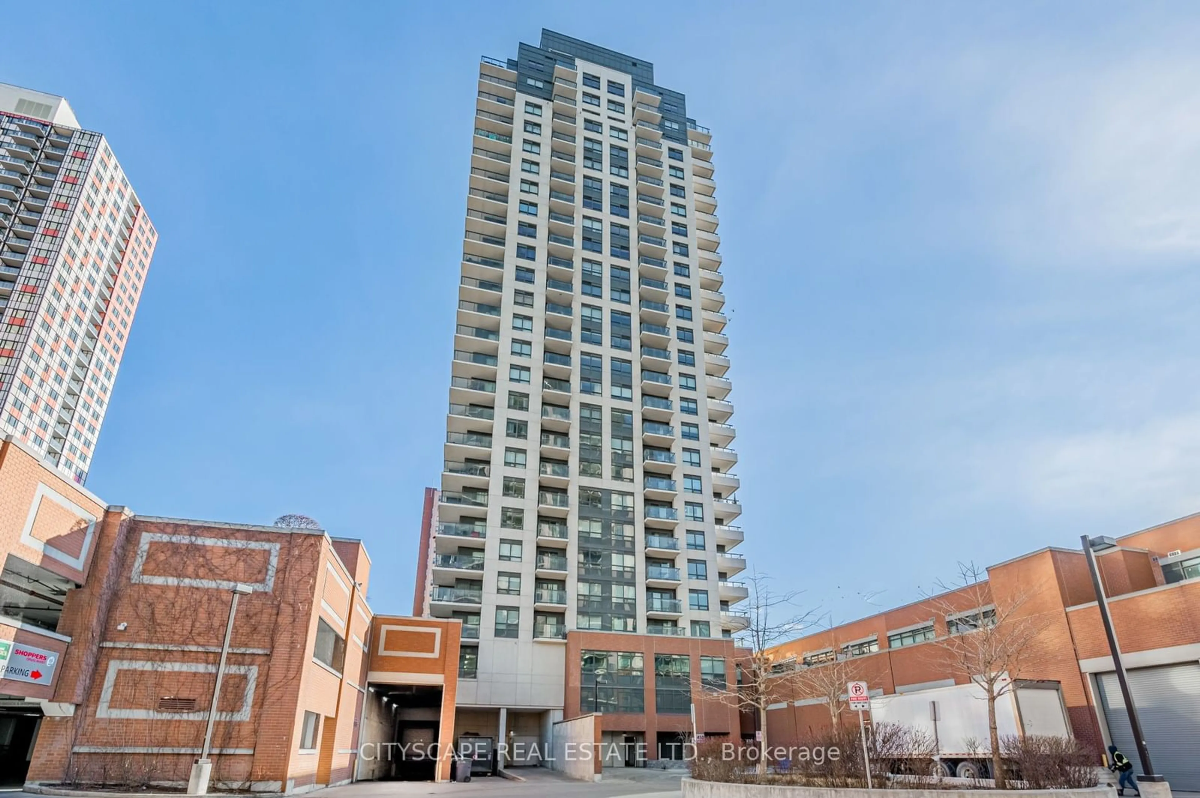 Indoor foyer for 1410 Dupont St #2206, Toronto Ontario M6H 2B1