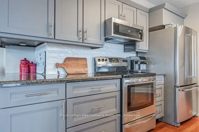 Additional property image - 100 Millside Dr Unit 1408