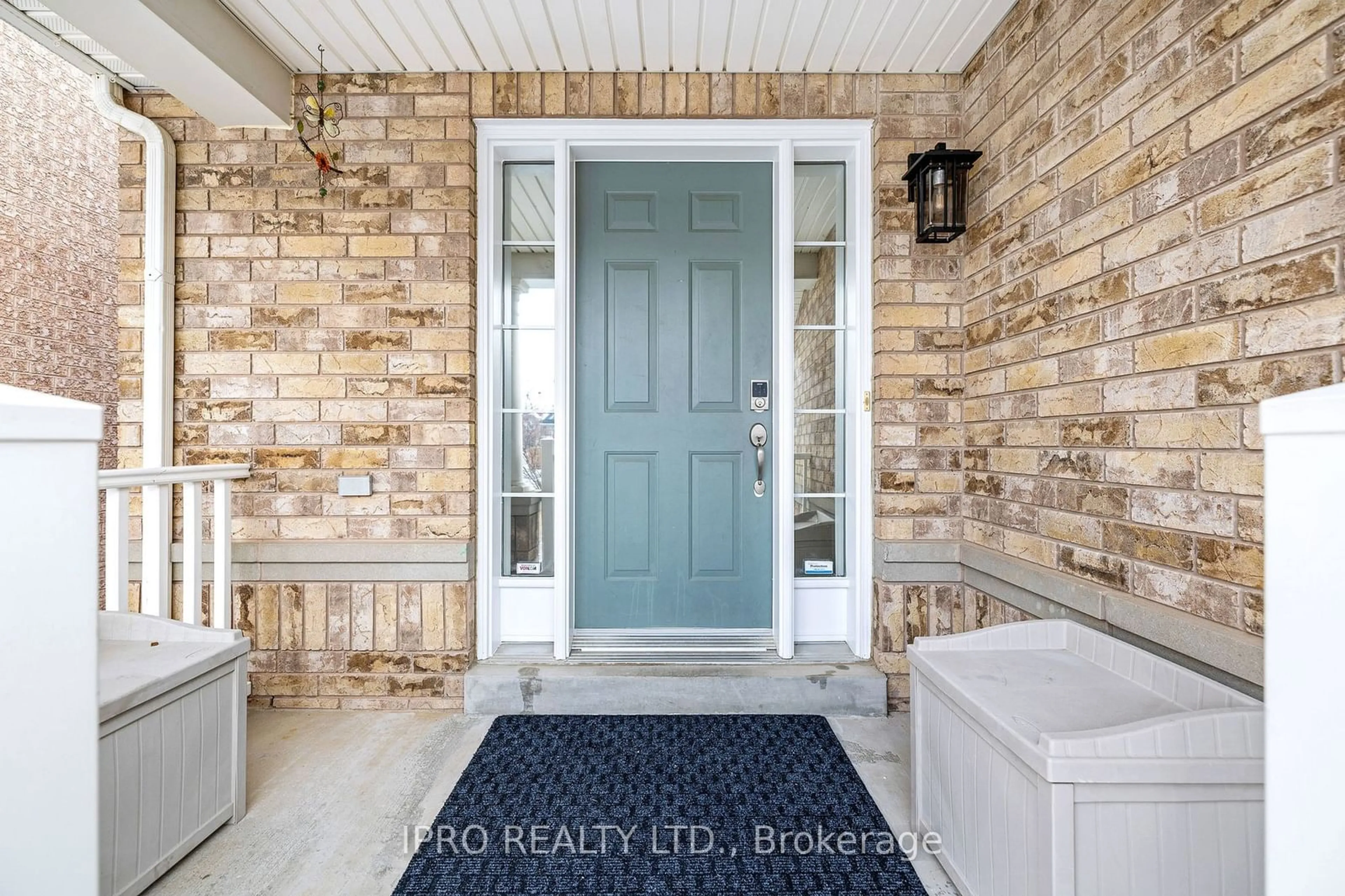 Indoor entryway for 39 Silver Egret Rd, Brampton Ontario L7A 3P6