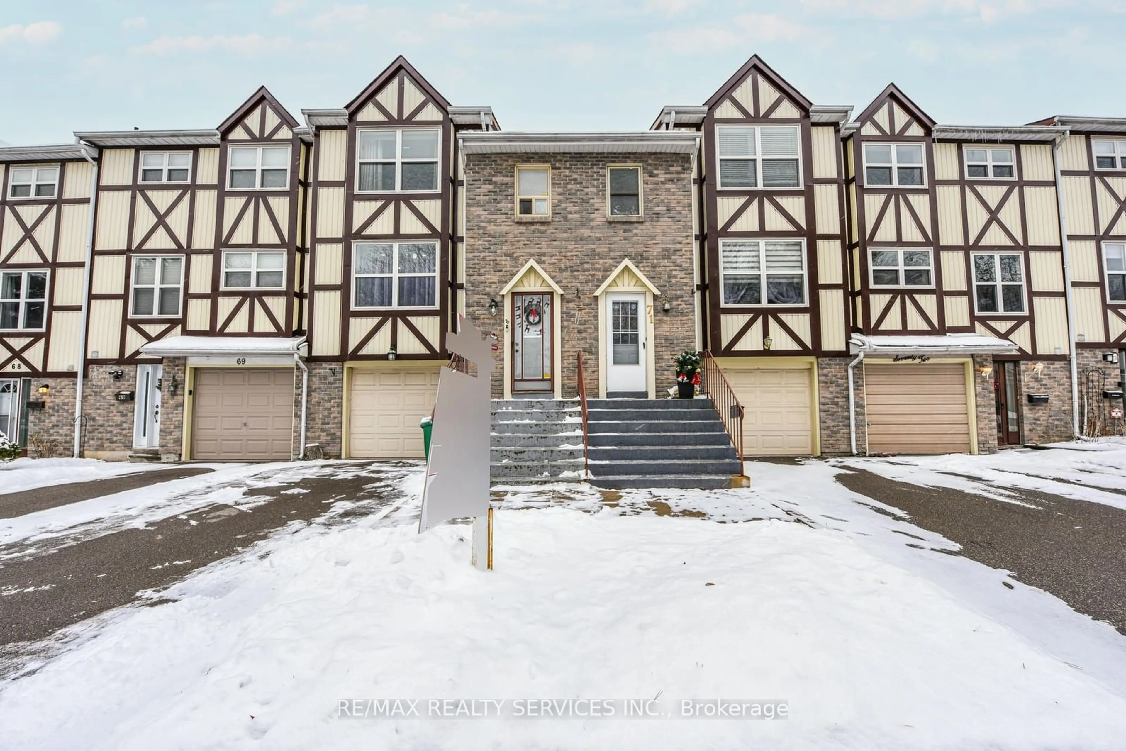 Unknown for 70 Morley Cres #70, Brampton Ontario L6S 3K8