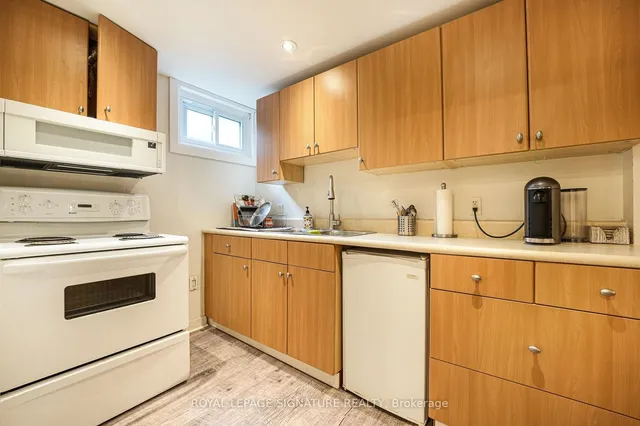 Additional property image - 1521 Ealing Crt