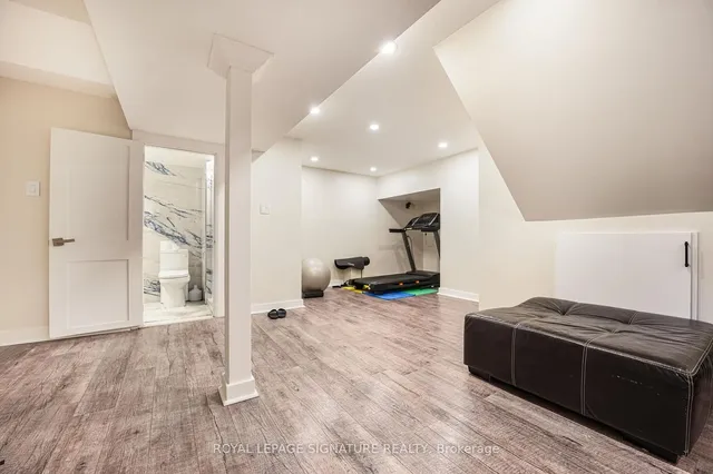 Additional property image - 1521 Ealing Crt
