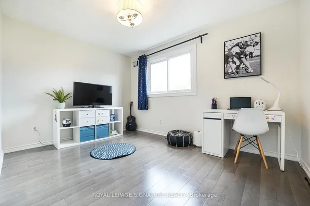 Additional property image - 1521 Ealing Crt