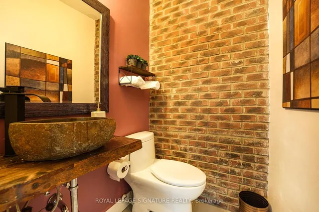 Additional property image - 1521 Ealing Crt