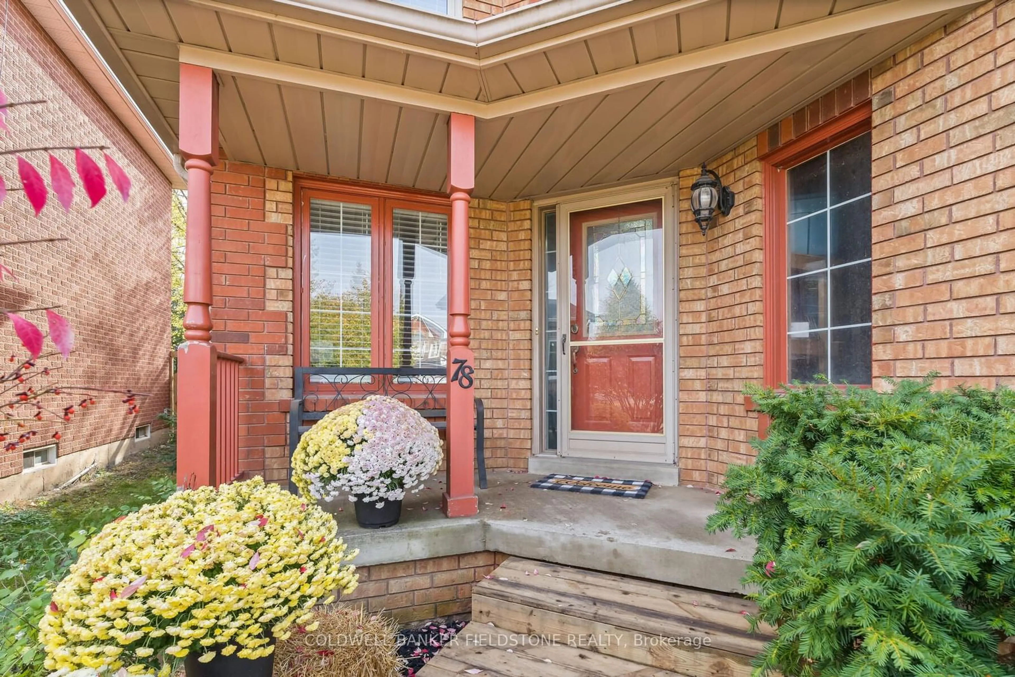 Home with brick exterior material, street for 78 Lauchlin Cres, Halton Hills Ontario L7G 5R5