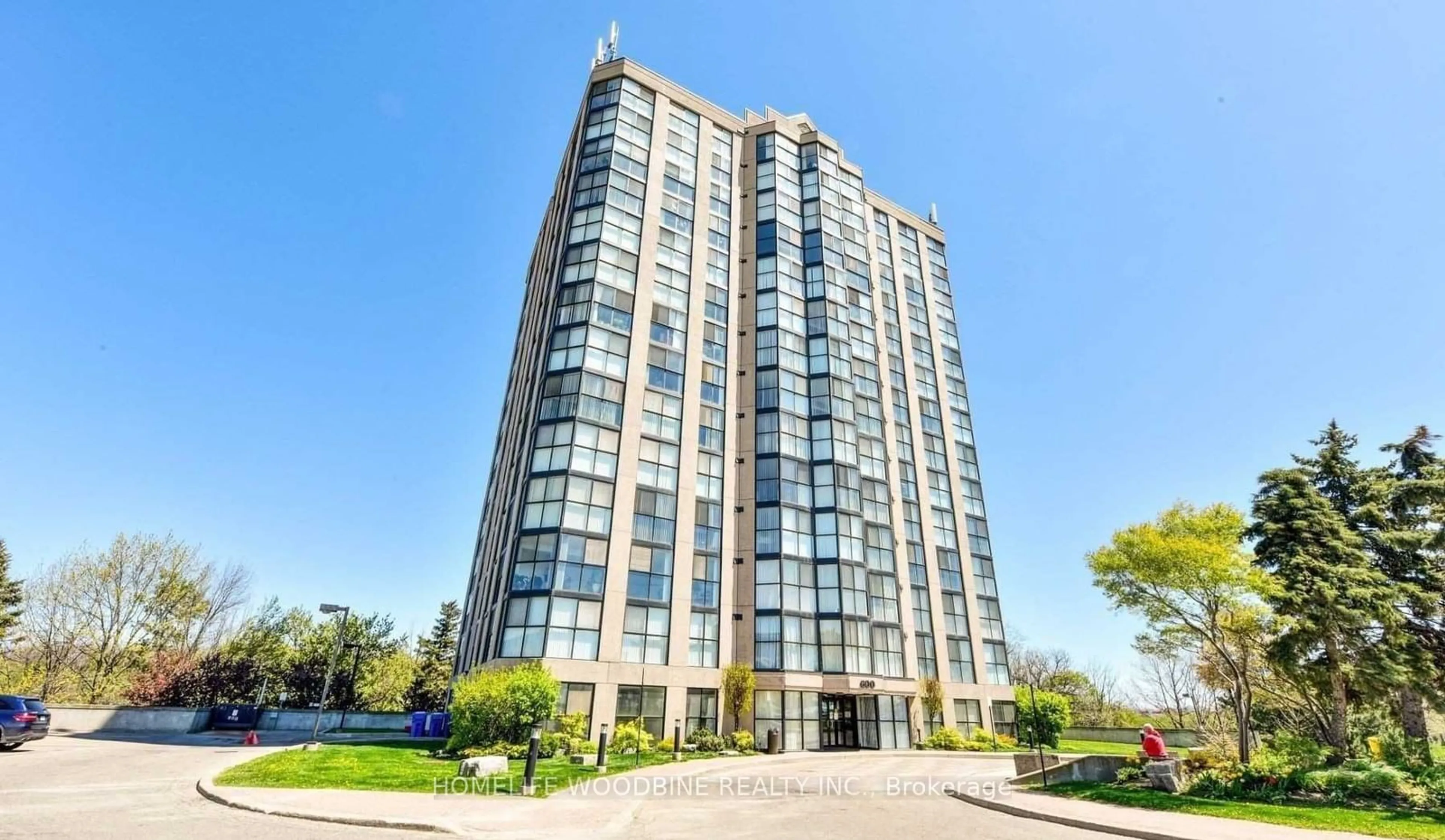 Indoor foyer for 600 Rexdale Blvd #1002, Toronto Ontario M9W 6T4