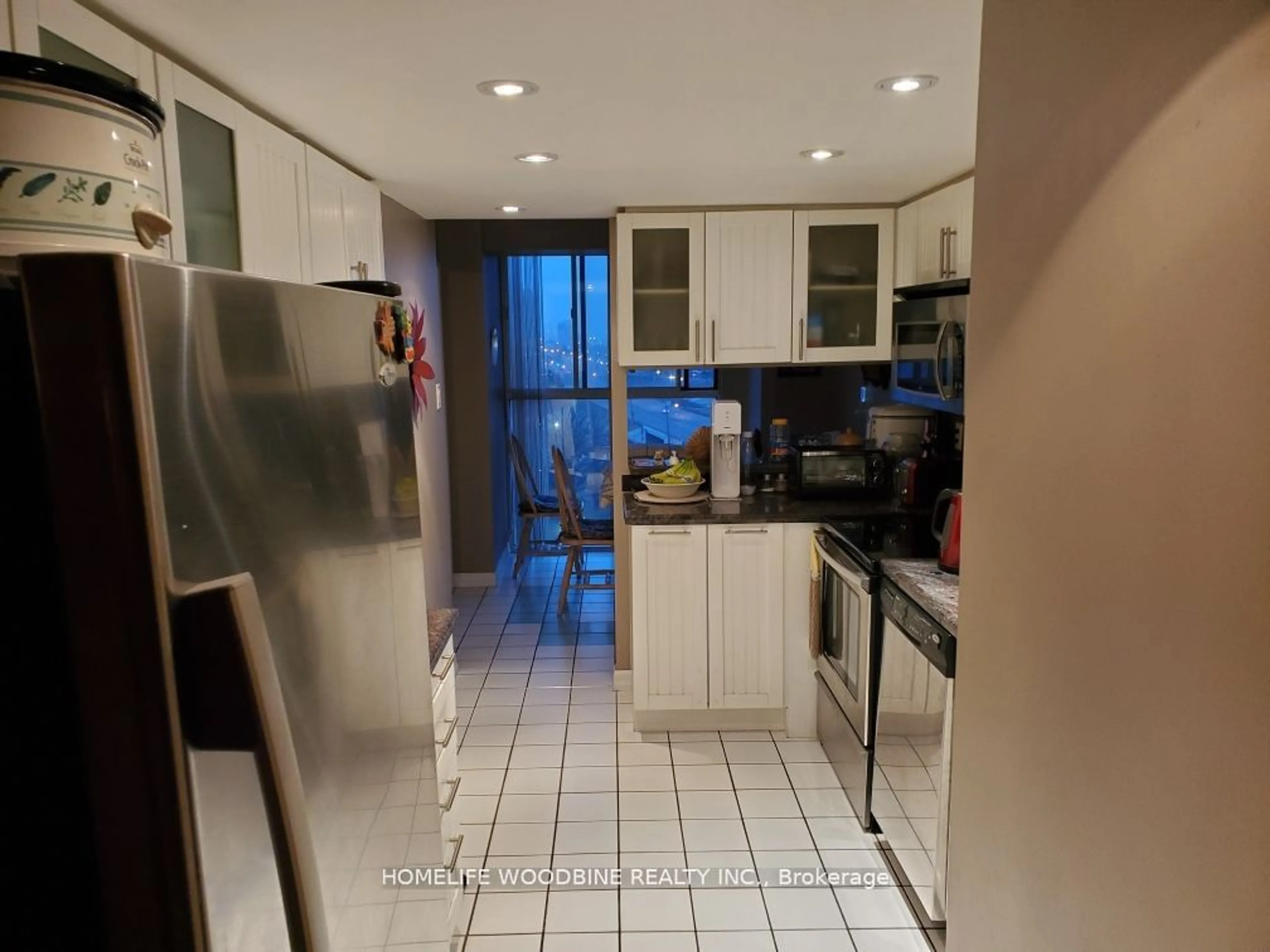 Standard kitchen, unknown for 600 Rexdale Blvd #1002, Toronto Ontario M9W 6T4