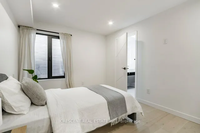 Additional property image - 284 Ellis Ave