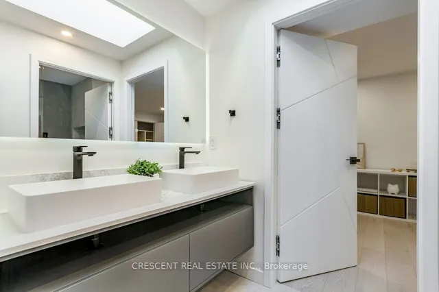 Additional property image - 284 Ellis Ave