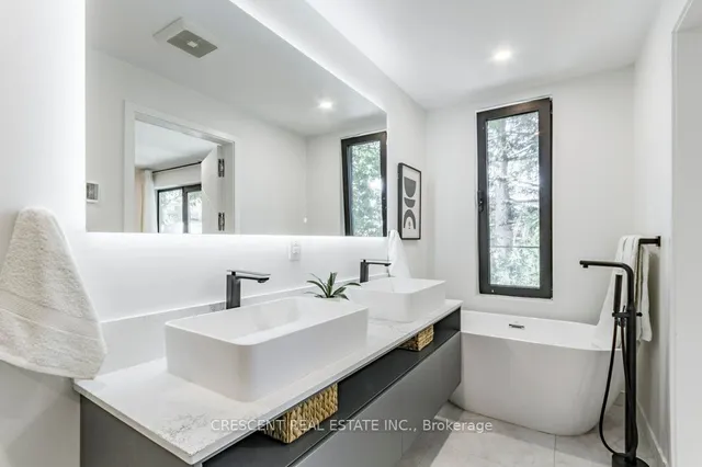 Additional property image - 284 Ellis Ave