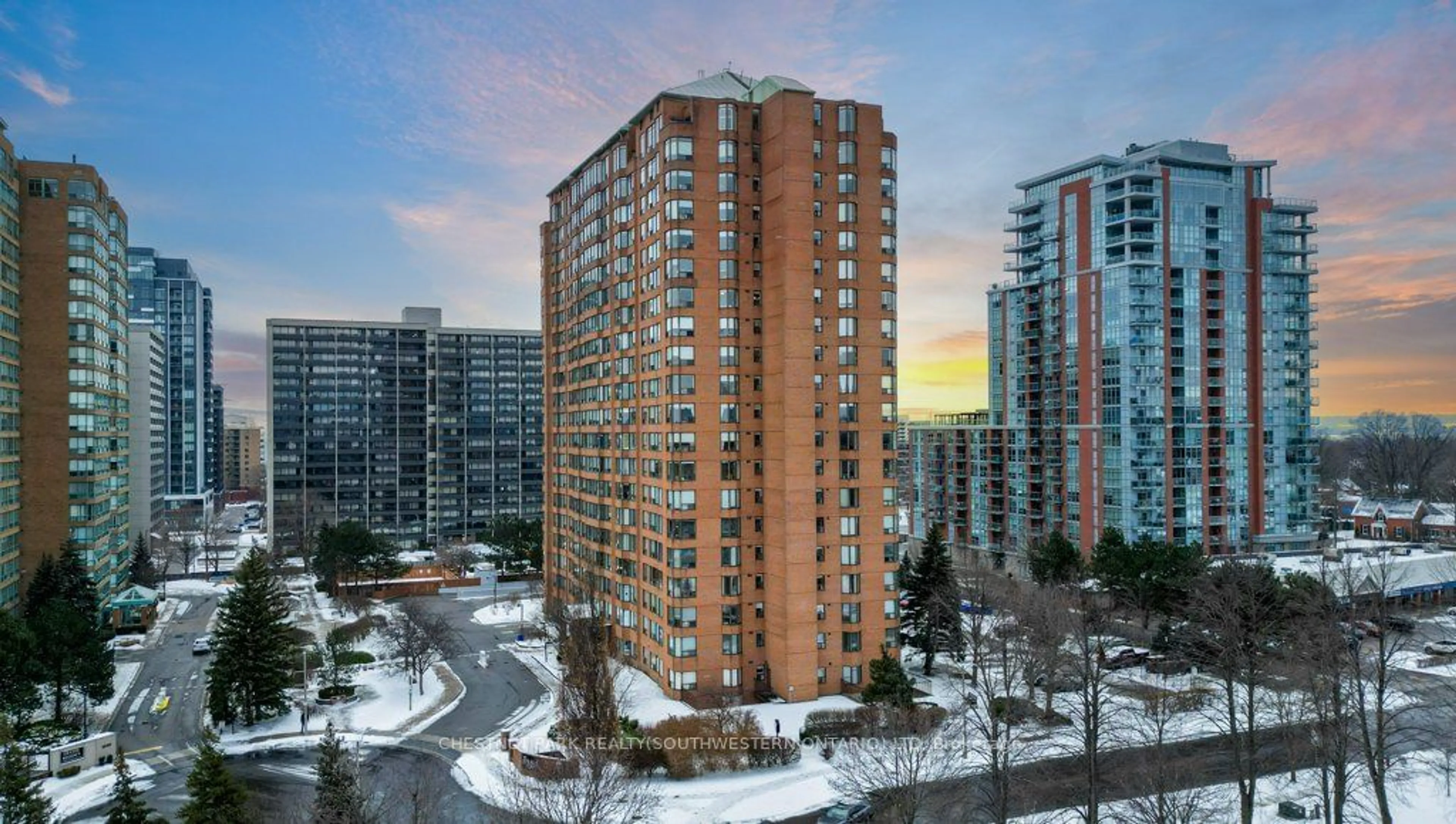 A pic from outside/outdoor area/front of a property/back of a property/a pic from drone, city buildings view from balcony for 1270 Maple Crossing Blvd #1103, Burlington Ontario L7S 2J3