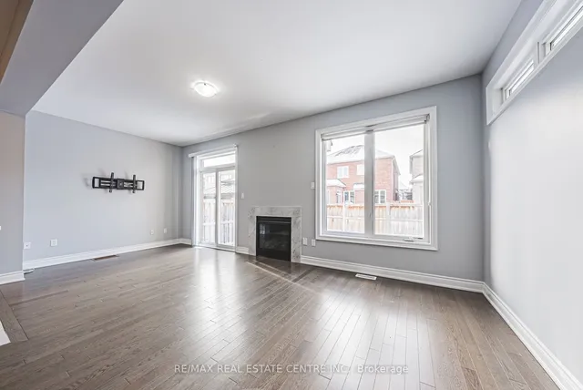 Additional property image - 23 Little Britain Cres