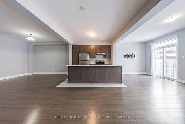 Additional property image - 23 Little Britain Cres