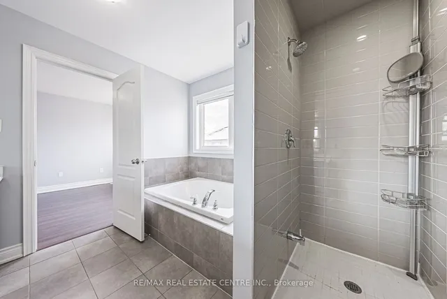 Additional property image - 23 Little Britain Cres