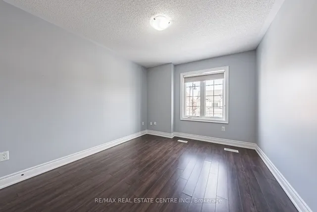 Additional property image - 23 Little Britain Cres
