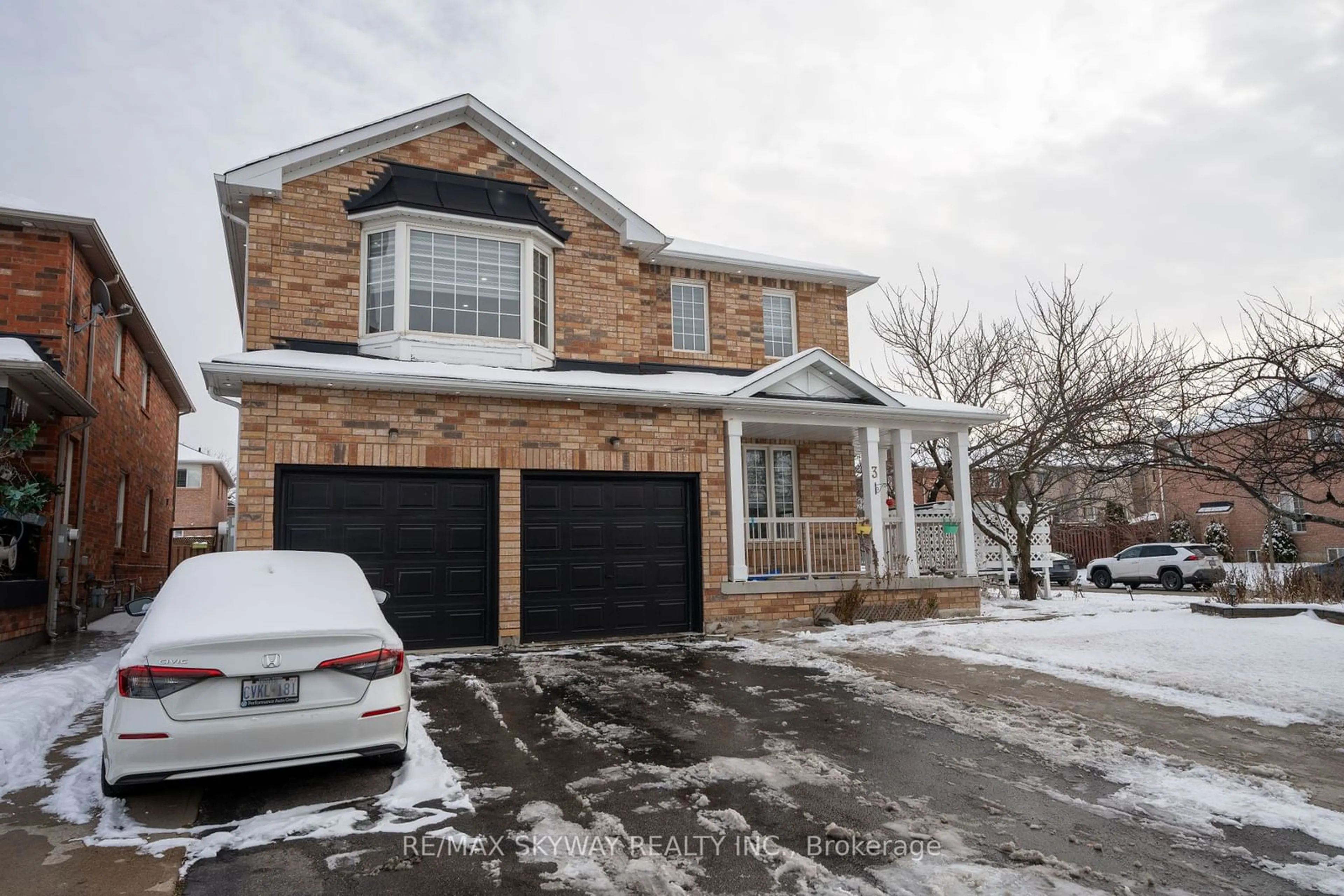 Home with brick exterior material, street for 3 Piper St, Brampton Ontario L7A 3H6