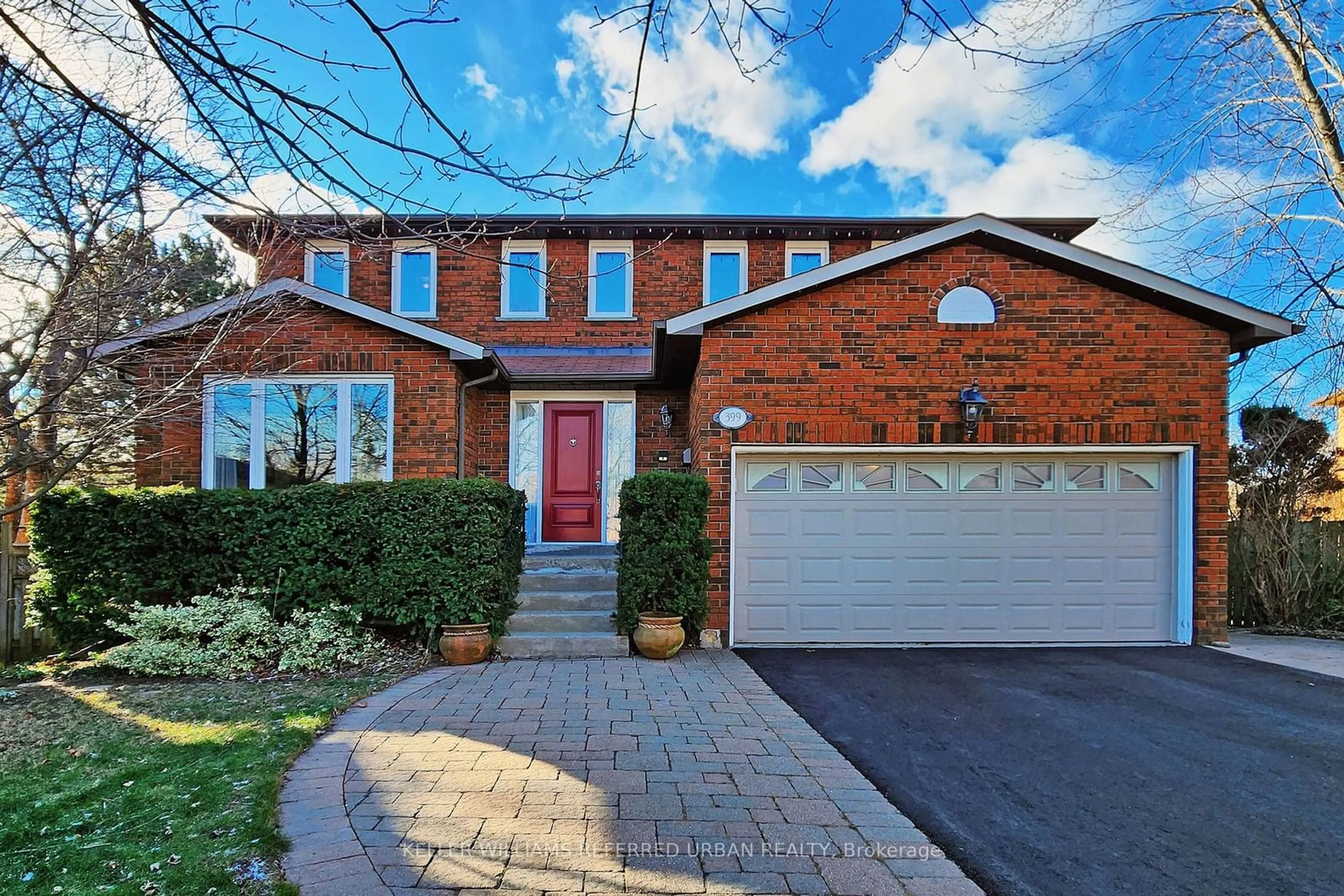 Home with brick exterior material, street for 399 The Thicket, Mississauga Ontario L5G 4P6