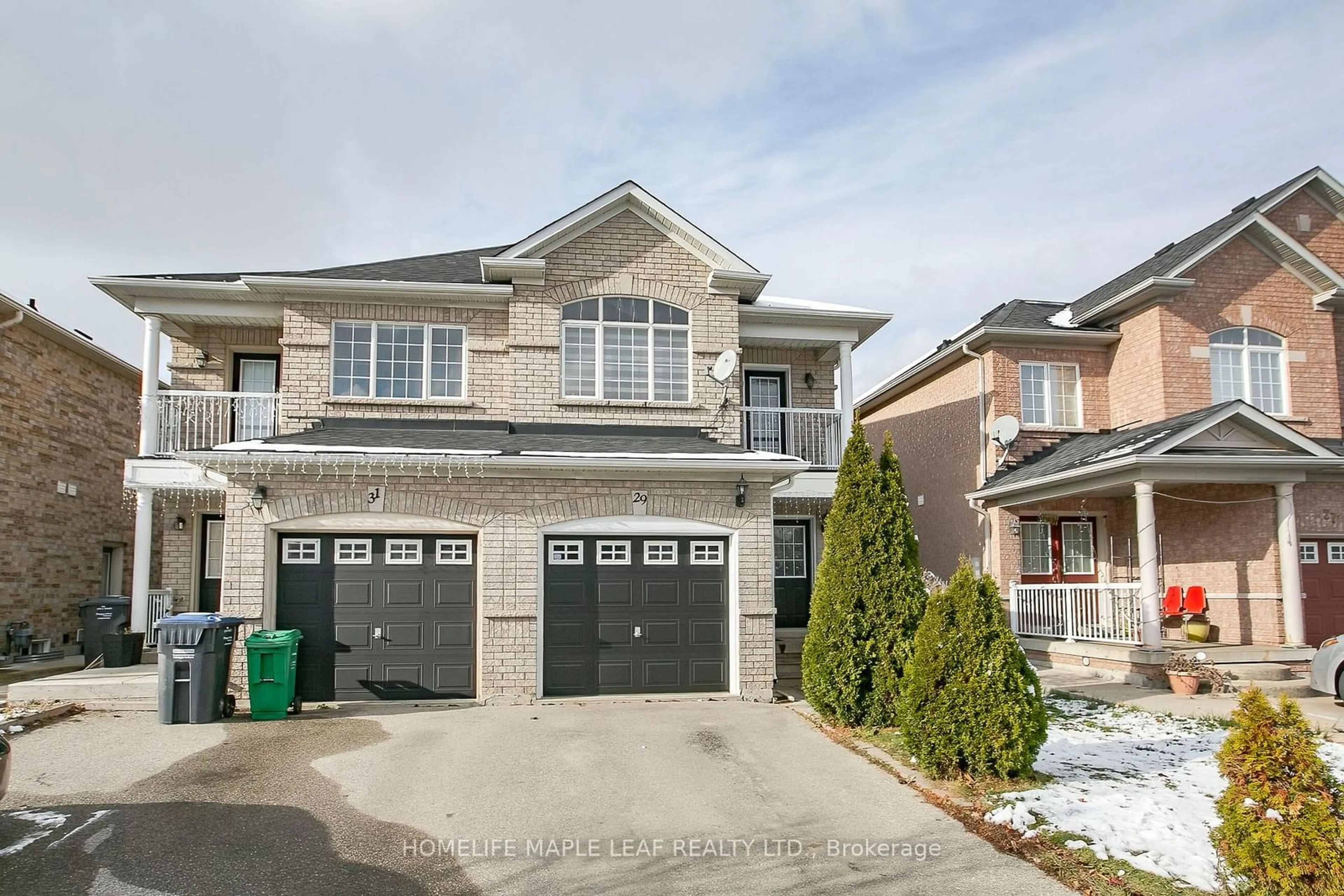 Unknown for 29 Dewridge Crt, Brampton Ontario L6R 3C1