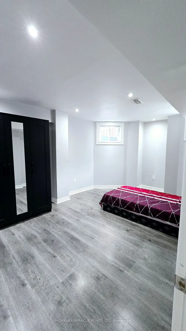 Additional property image - 33 Atira Ave