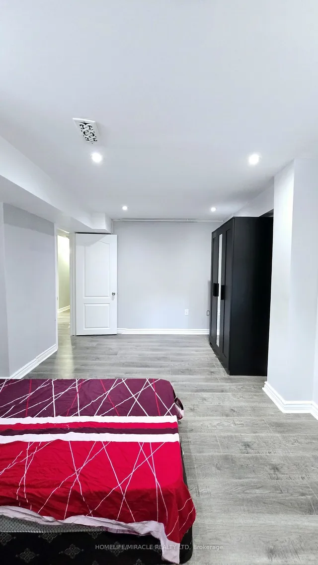 Additional property image - 33 Atira Ave