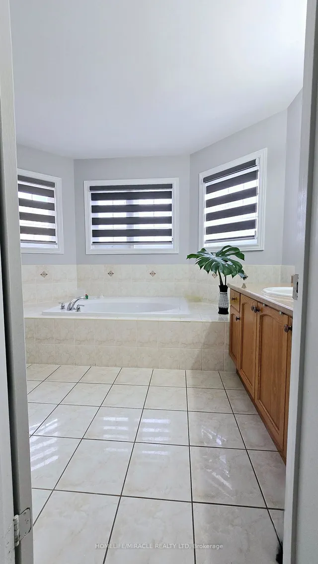 Additional property image - 33 Atira Ave