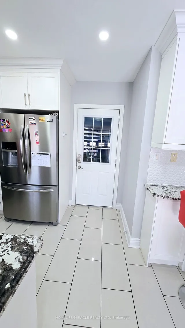 Additional property image - 33 Atira Ave