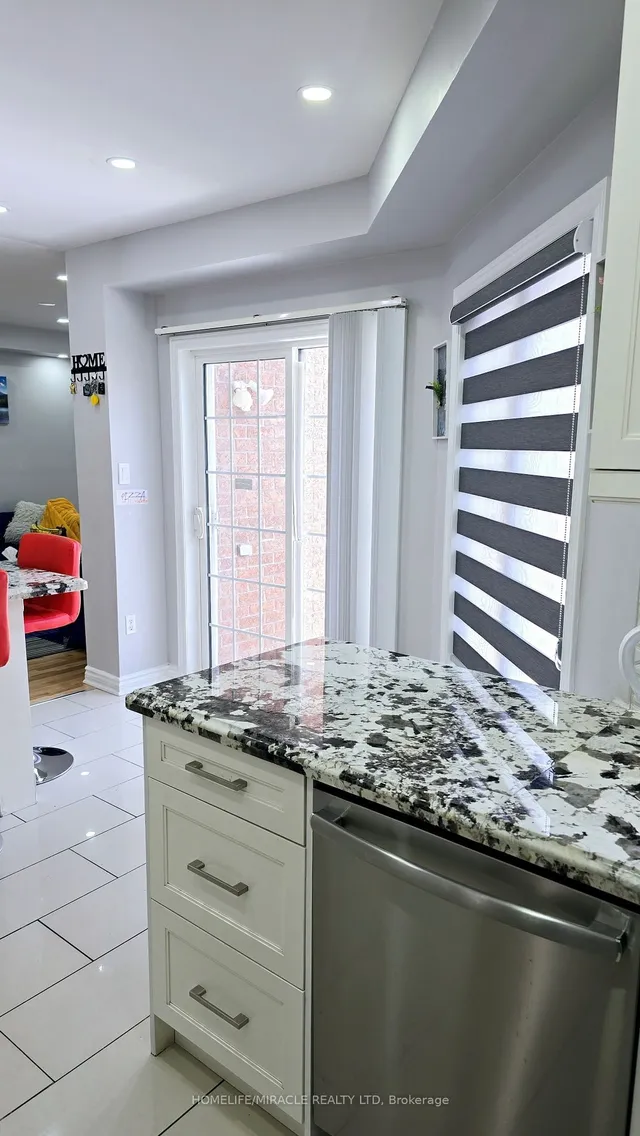 Additional property image - 33 Atira Ave