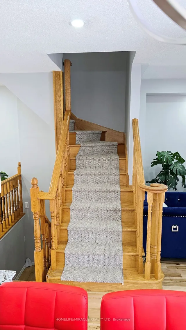 Additional property image - 33 Atira Ave