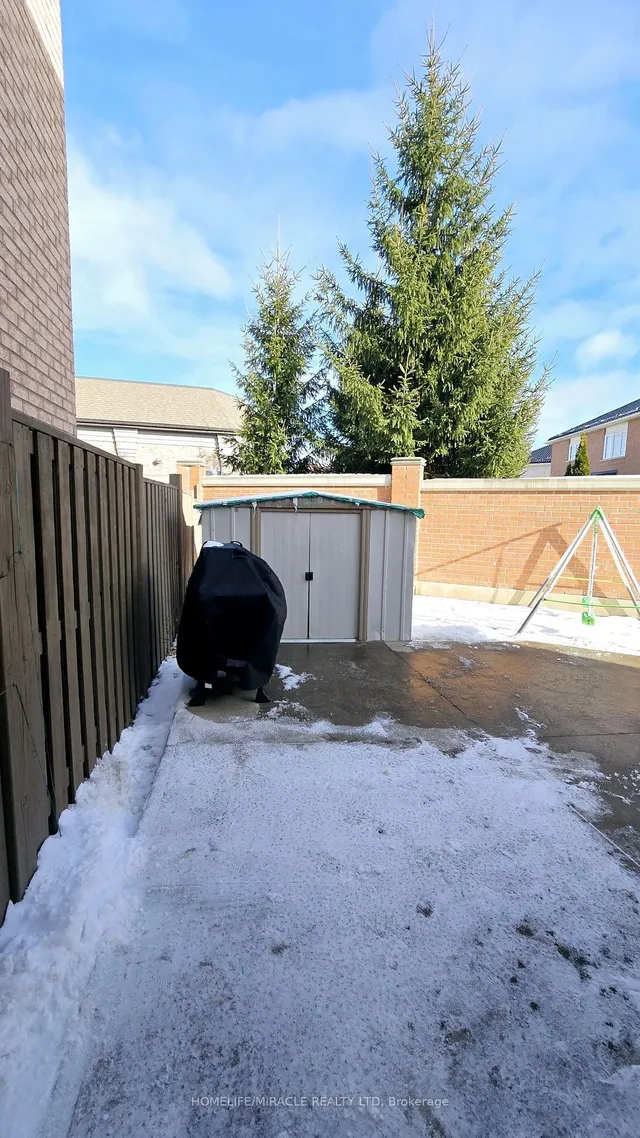Additional property image - 33 Atira Ave