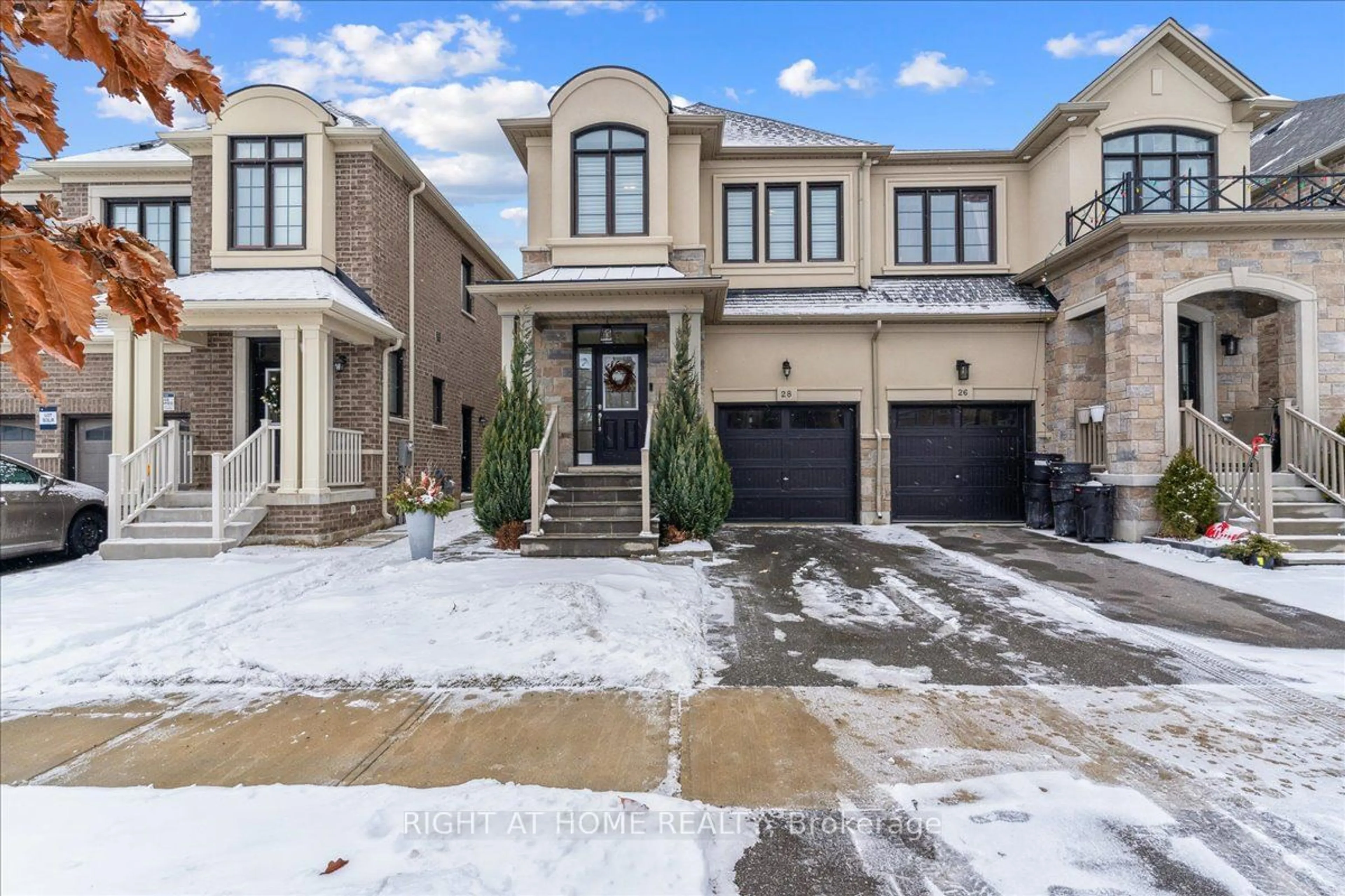 Home with brick exterior material, street for 28 Hubbell Rd, Brampton Ontario L6Y 2A5