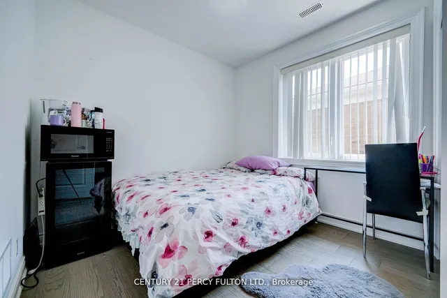 Additional property image - 12 Rollins Pl
